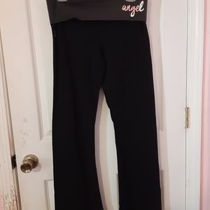 Victoria's Secret Angel Yoga Pants M Short